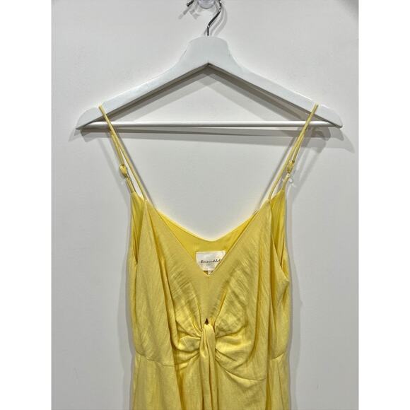 Revolve Line and Dot Yellow Sun Dress - Picture 3 of 8